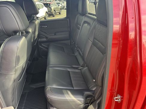 Certified 2022 Nissan Frontier PRO-4X w/ Pro-4X Premium Package image 12