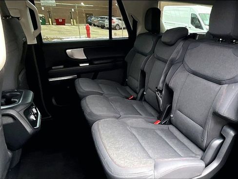 Certified 2025 Ford Expedition Max Active image 24