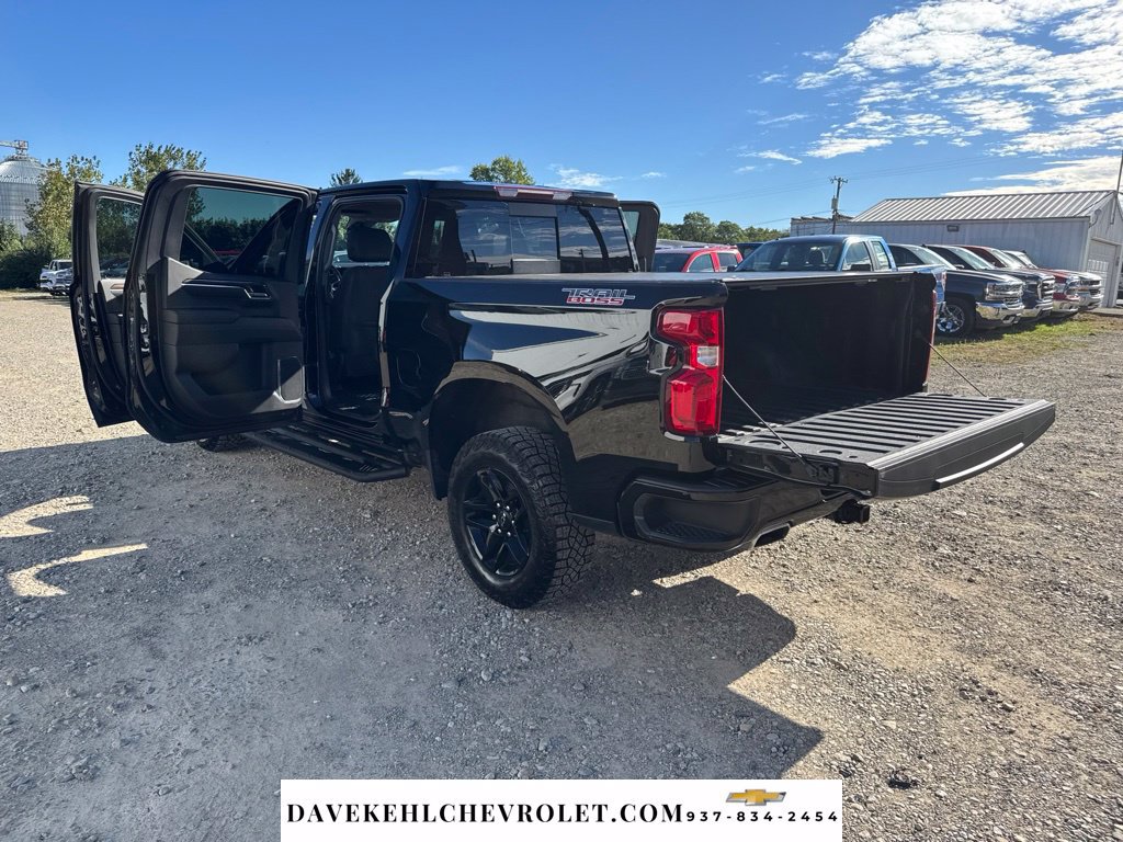 Used 2024 Chevrolet Silverado 1500 LT Trail Boss w/ Convenience Package II AWD/4WD image 35