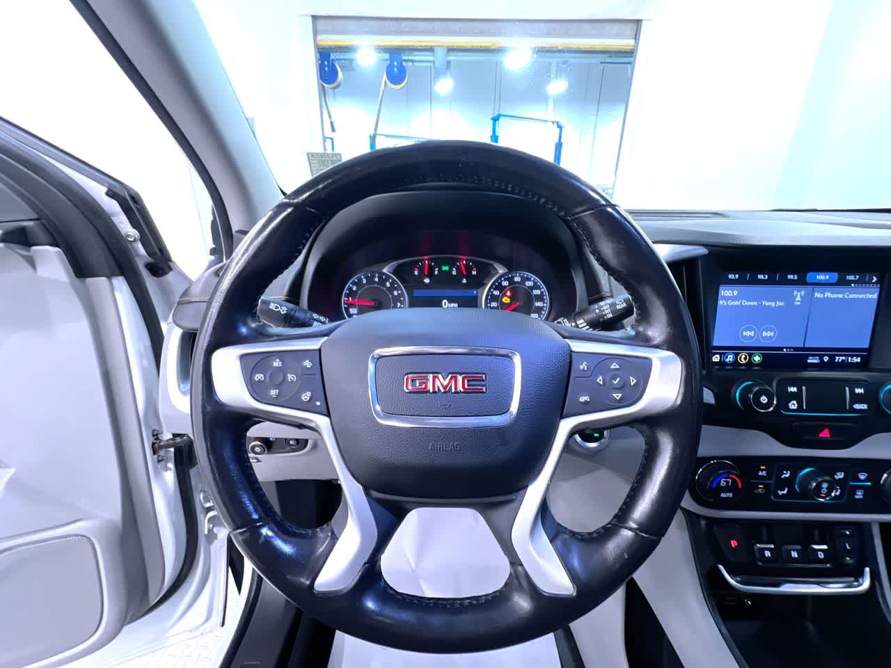Used 2021 GMC Terrain SLT w/ LPO, Floor Liner Package FWD image 15