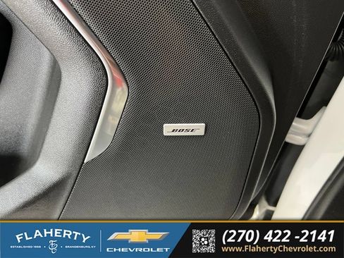 Used 2024 Chevrolet Tahoe Premier w/ Advanced Technology Package AWD/4WD image 24