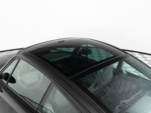 Used 1996 Porsche 911 Targa RWD image 21