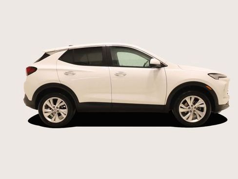 Used 2022 Volkswagen Atlas SE w/ Black Wheel Package image 4