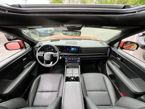 Used 2025 Hyundai Santa Fe Calligraphy AWD/4WD image 32
