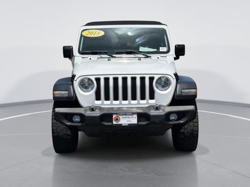 Used 2018 Jeep Wrangler Unlimited Sport S AWD/4WD image 2