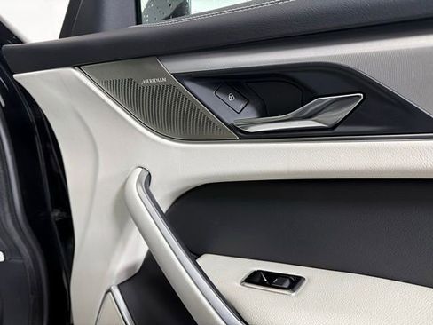 Certified 2025 Jaguar F-PACE R-Dynamic S image 35