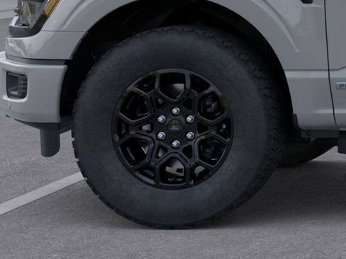 New 2026 Ford F150 XLT w/ Equipment Group 302A MID image 19