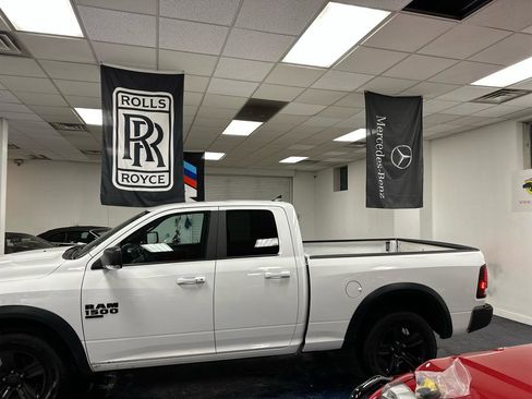 Used 2021 RAM 1500 Classic Warlock w/ Luxury Group AWD/4WD image 12
