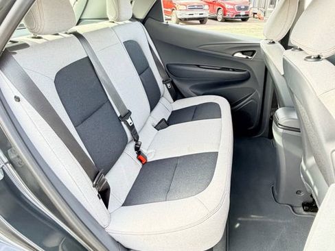 Used 2020 Chevrolet Bolt LT image 23