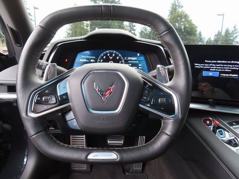 Used 2024 Chevrolet Corvette Z06 image 17