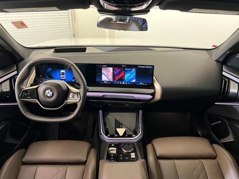 Used 2025 BMW X3 xDrive30i w/ Premium Package image 14