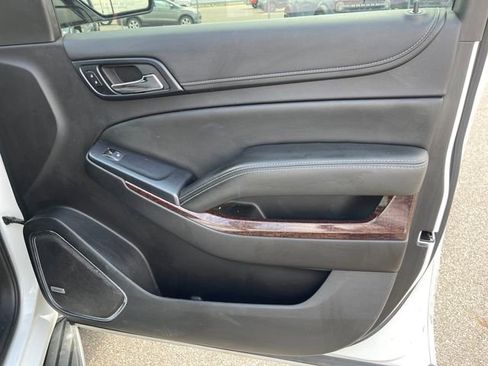 Used 2015 GMC Yukon SLE w/ Convenience Package image 40