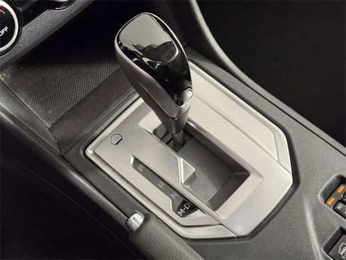 Used 2023 Subaru Crosstrek 2.0i Premium image 30