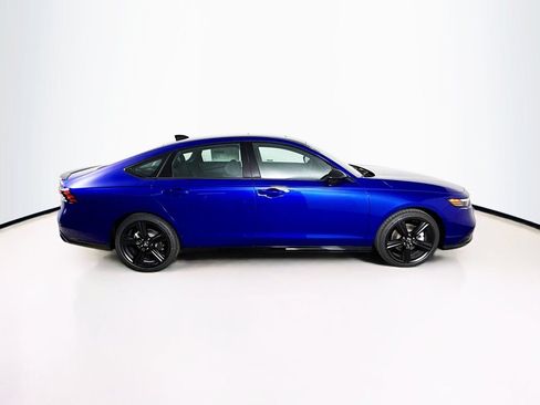 Used 2024 Honda Accord Sport image 10