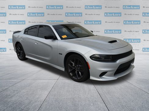 Used 2023 Dodge Charger R/T w/ Blacktop Package image 3