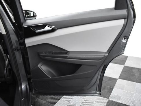 Used 2024 Volkswagen Taos S image 25