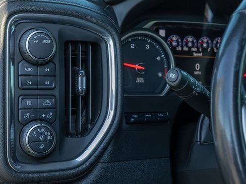 Used 2020 Chevrolet Silverado 3500 LTZ w/ LTZ Premium Package image 23