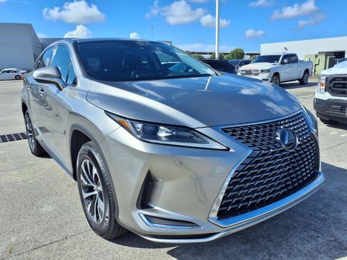 Used 2020 Lexus RX 350 FWD w/ Accessory Package image 2