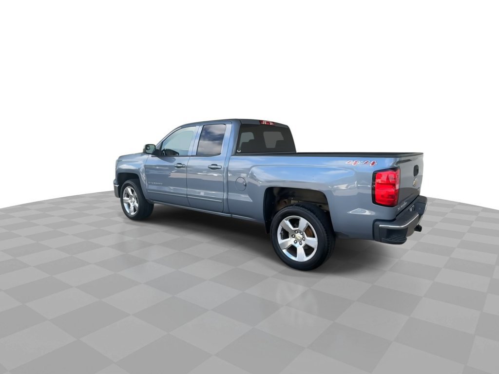 Used 2015 Chevrolet Silverado 1500 LT w/ LT Convenience Package AWD/4WD image 6
