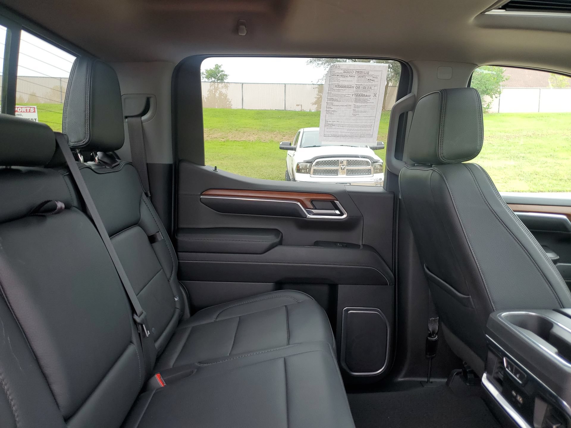 Used 2023 GMC Sierra 1500 Denali w/ Denali Reserve Package AWD/4WD image 34