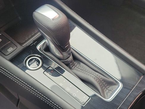 Certified 2023 Nissan Kicks SV image 38