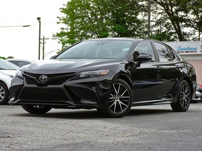 Used 2022 Toyota Camry SE w/ Convenience Package