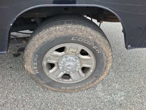 Used 2022 RAM 2500 Big Horn AWD/4WD image 9