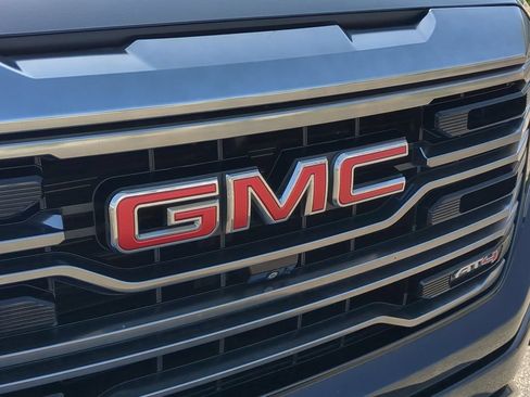Used 2023 GMC Sierra 1500 AT4 w/ AT4 Premium Package AWD/4WD image 35