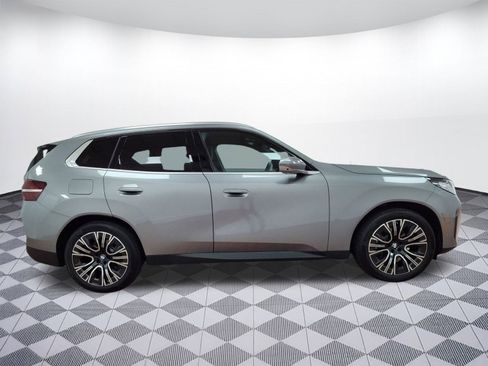 Used 2025 BMW X3 xDrive30i w/ Premium Package image 7