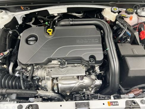 Used 2024 Chevrolet Malibu LS FWD image 24