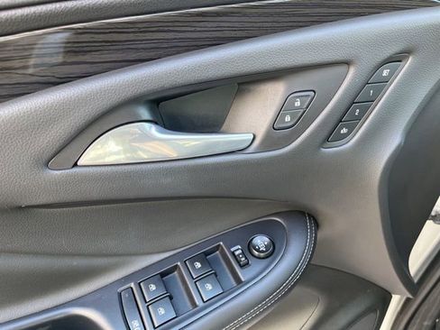 Used 2016 Buick Envision Premium image 13