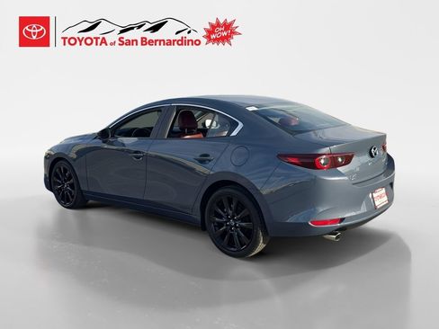 Used 2025 MAZDA MAZDA3 s image 3