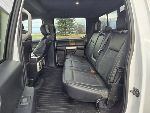 Used 2020 Ford F150 Lariat w/ FX4 Off-Road Package image 24