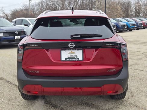 Used 2026 Nissan Kicks SV w/ SV Premium Package AWD/4WD image 12
