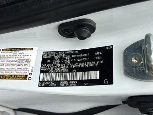 Used 2024 Toyota 4Runner SR5 image 37