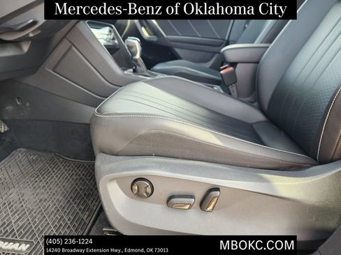 Used 2022 Volkswagen Tiguan SE AWD/4WD image 20