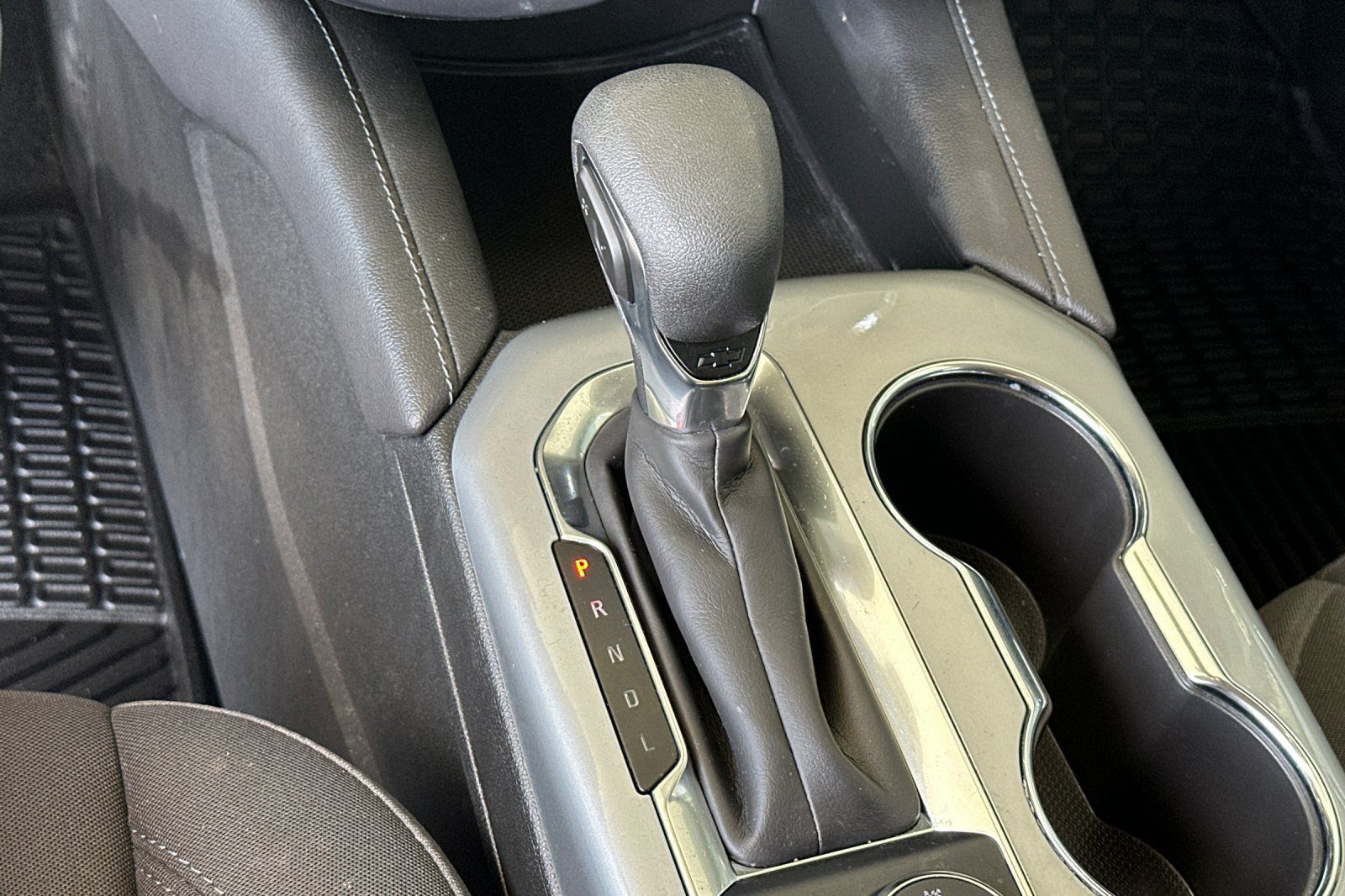 Used 2022 Chevrolet Blazer LT FWD image 24