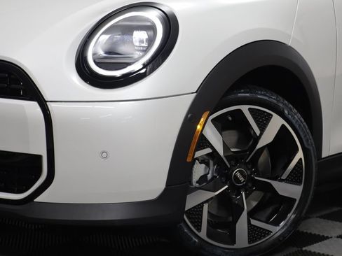 New 2026 MINI Cooper 4-Door Hardtop FWD image 4