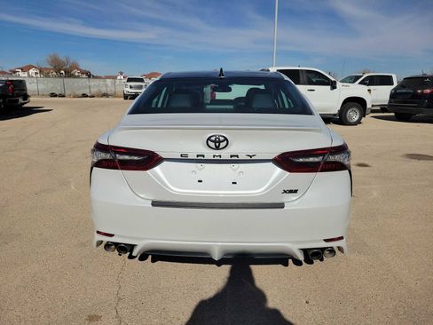 Used 2021 Toyota Camry XSE image 5