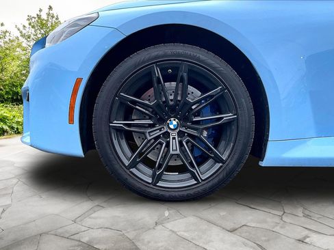 Used 2024 BMW M2 w/ Lighting Package image 9