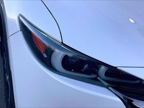 Used 2024 MAZDA CX-5 Carbon Edition image 29