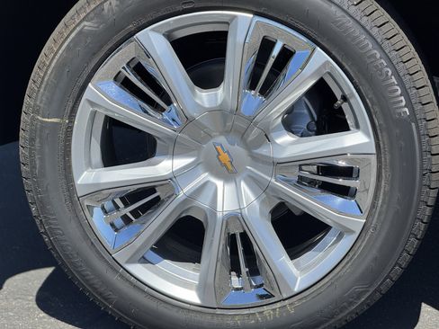 New 2025 Chevrolet Silverado 1500 High Country w/ High Country Premium Package image 8