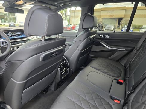 New 2026 BMW X5 xDrive40i w/ M Sport Package AWD/4WD image 13