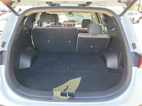 Used 2023 Hyundai Santa Fe SEL image 22