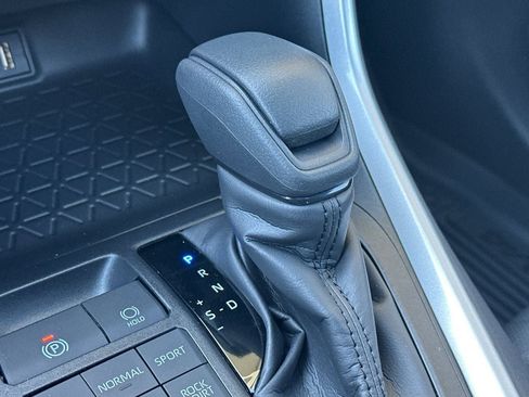 New 2025 Toyota RAV4 XLE image 25