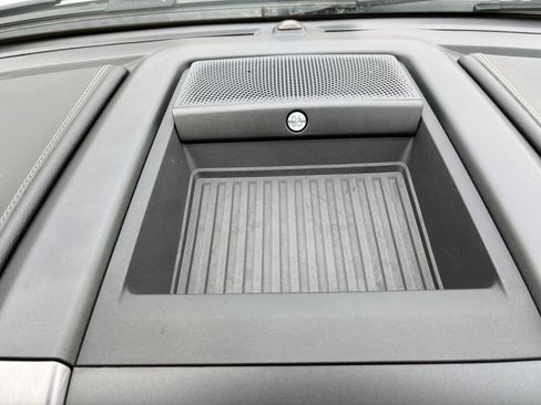 Used 2019 Ford Expedition Platinum image 20