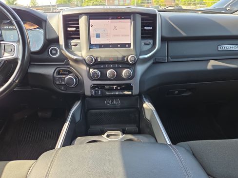 Used 2023 RAM 1500 Big Horn AWD/4WD image 23