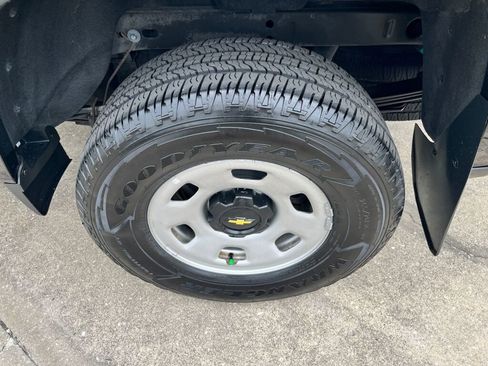 Used 2018 Chevrolet Colorado W/T RWD image 23