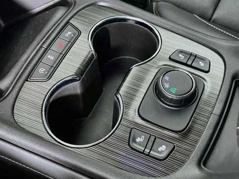 Used 2020 GMC Acadia SLT w/ LPO, Floor Liner Package FWD image 25
