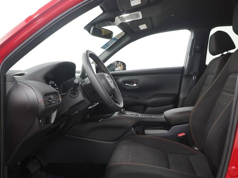 Used 2024 Honda HR-V Sport image 23